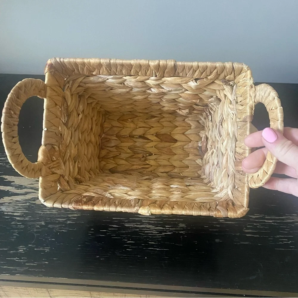 NWT Wicker Basket
